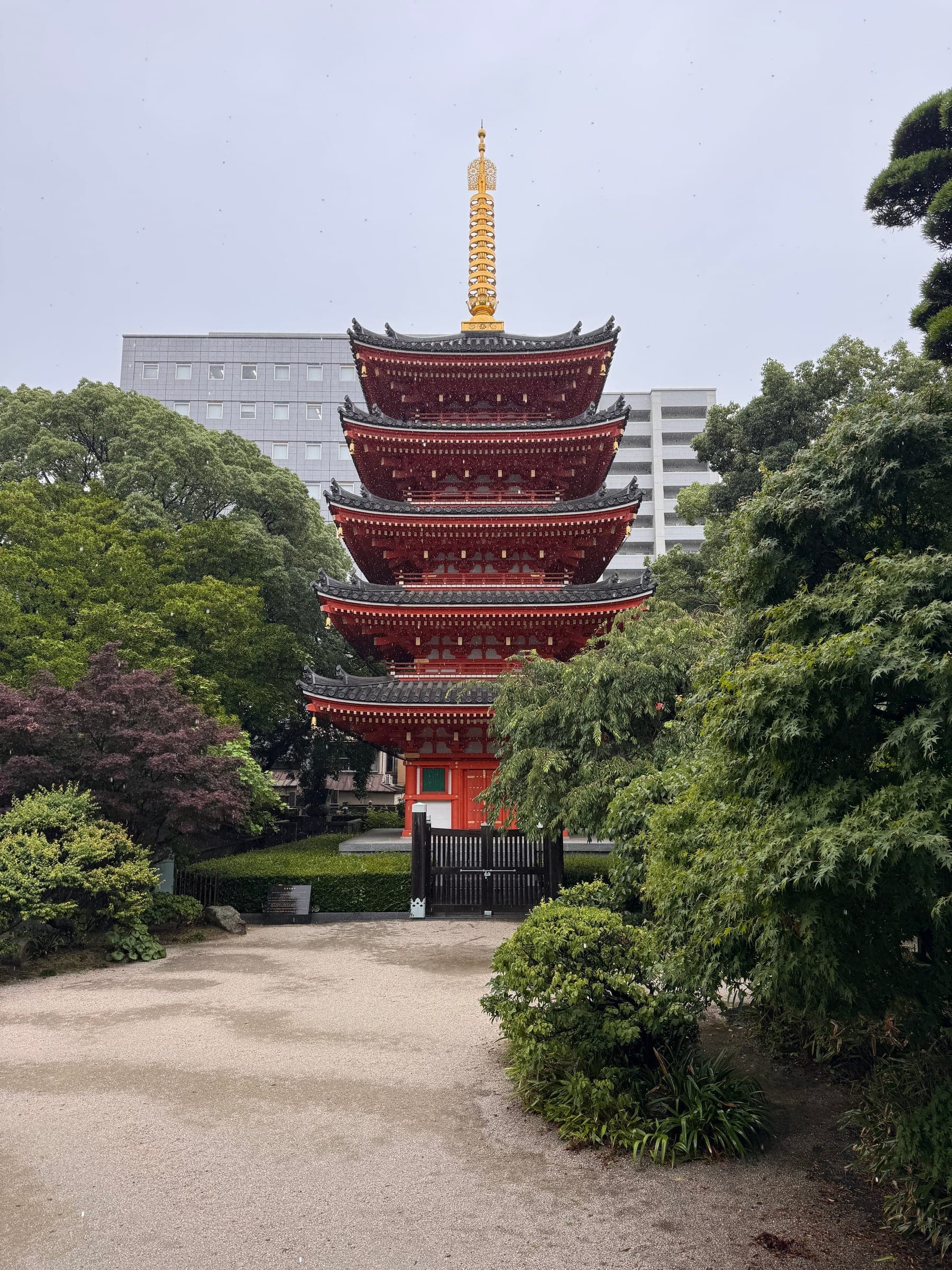 Fukuoka sotto la pioggia